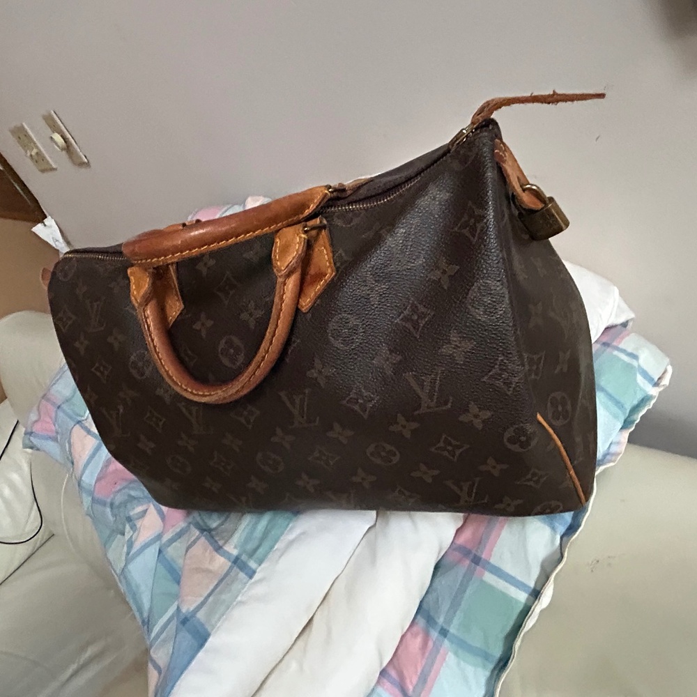 Louis Vuitton Speedy 35 ๐ซถ๐ผ๐ซถ๐ผ - Picture 8 of 13